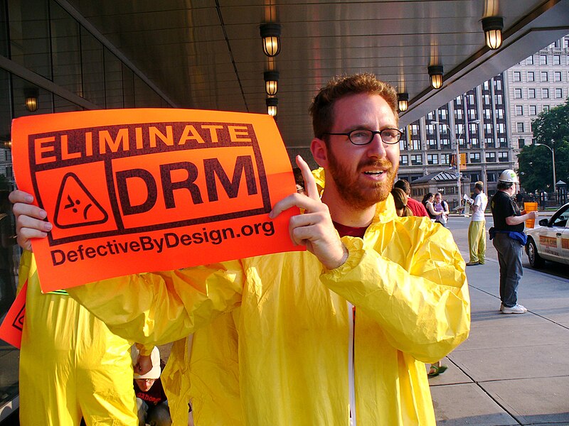 File:DRM protest Boston DefectiveByDesign.jpg
